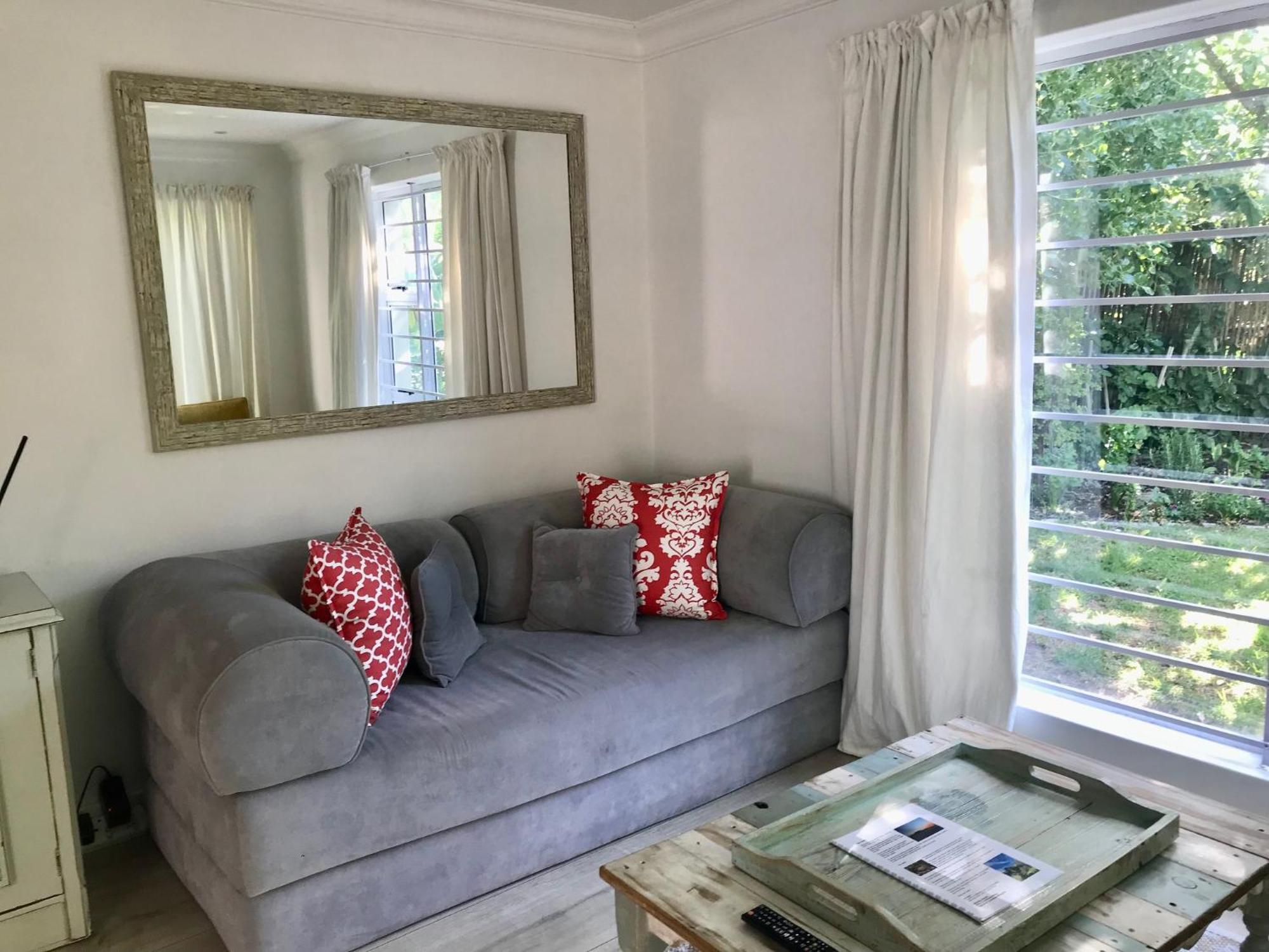 Sunset Beach Living Guesthouse Cape Town Bagian luar foto